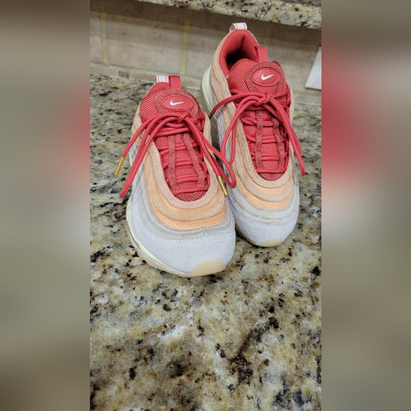 Nike Air Max 97 - Picture 2 of 11